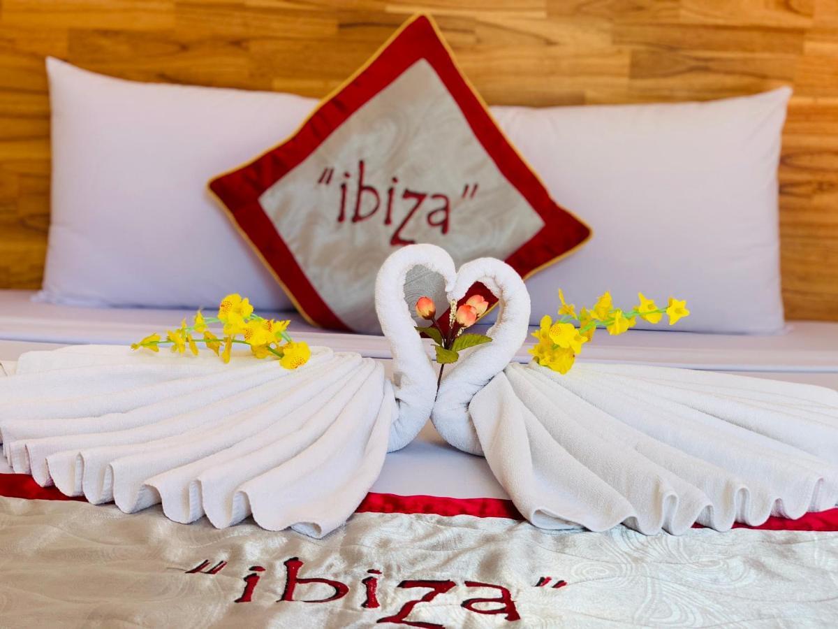 Ibiza Hostel เว้ ภายนอก รูปภาพ